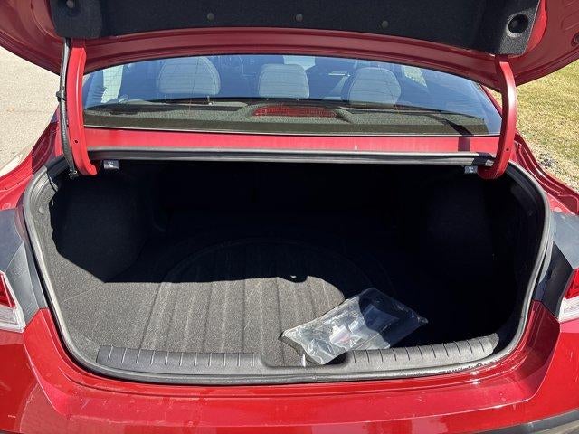 2025 Hyundai ELANTRA SEL Convenience IVT