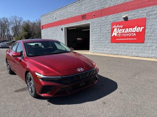 2025 Hyundai ELANTRA SEL Convenience IVT