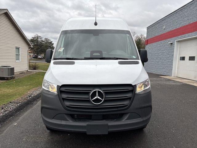 2025 Mercedes-Benz Sprinter Cargo Van 2500 Standard Roof I4 Diesel 144" RWD