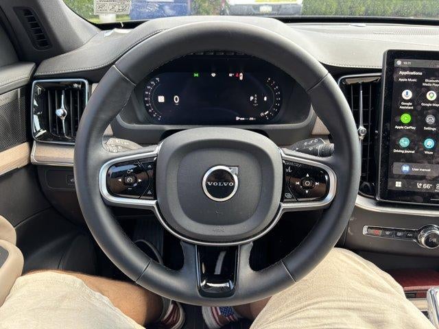 2025 Volvo XC90 2025.5 B6 AWD Plus 7-Seater