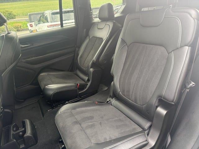 2025 Jeep Grand Cherokee L Altitude X 4x4