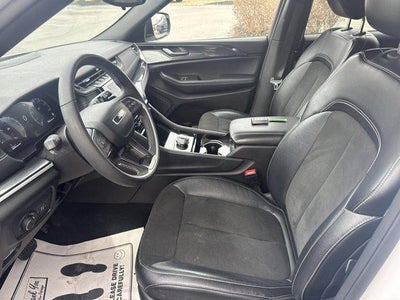 2023 Jeep Grand Cherokee L Altitude 4x4