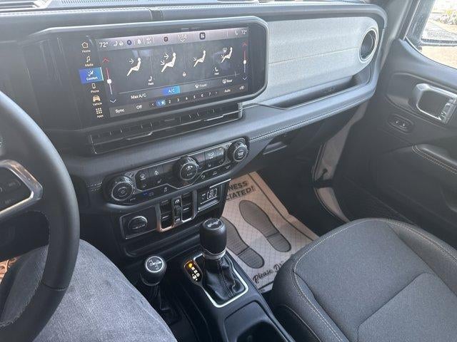 2025 Jeep Wrangler 4xe Sahara 4x4