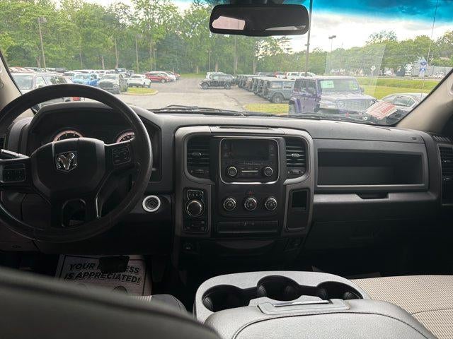 2019 RAM 1500 Classic Express 4x4 Quad Cab 6'4" Box