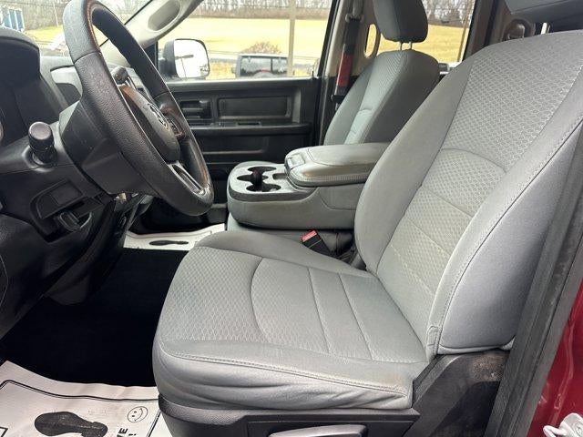 2014 RAM 1500 4WD Quad Cab 6.4 Ft Box Express