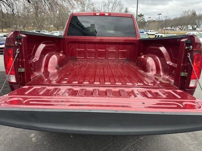2014 RAM 1500 4WD Quad Cab 6.4 Ft Box Express