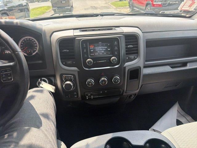 2018 RAM 1500 Express 4x4 Quad Cab 6'4" Box