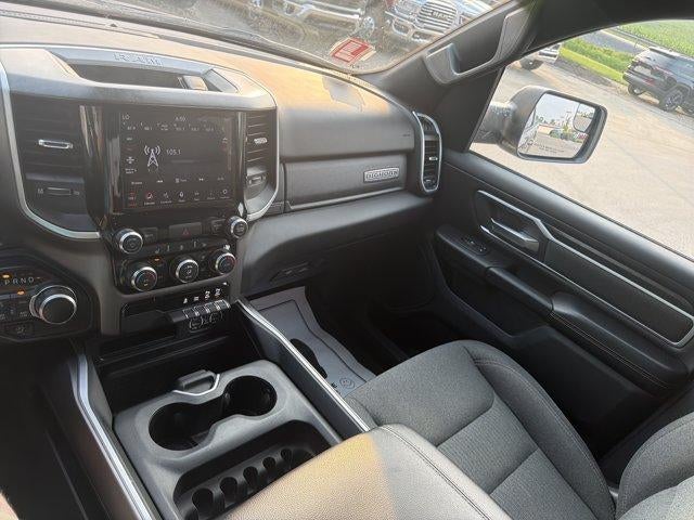 2020 RAM 1500 Big Horn 4x4 Crew Cab 5'7" Box