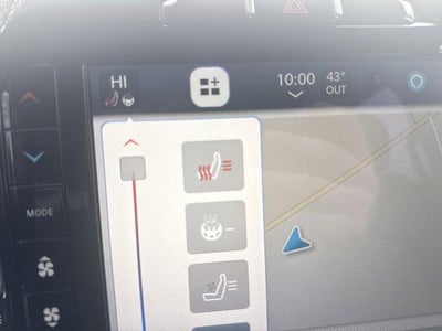 2022 RAM 1500 Laramie 4x4 Crew Cab 5'7" Box