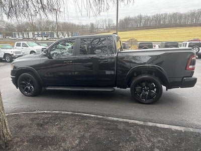 2022 RAM 1500 Laramie 4x4 Crew Cab 5'7" Box