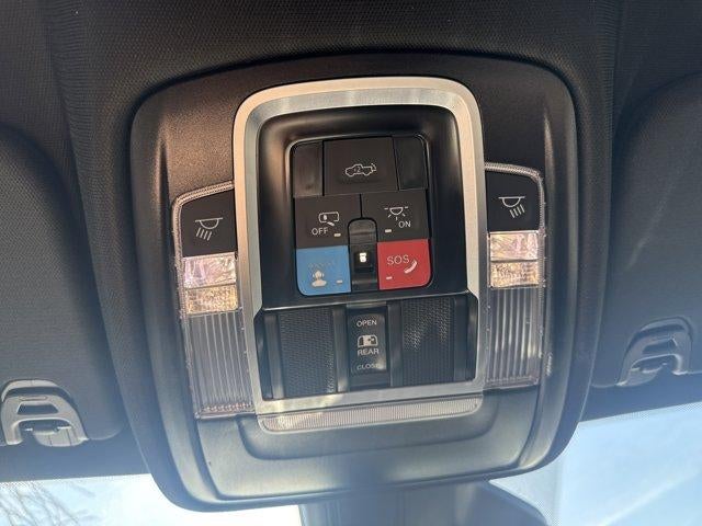 2025 RAM 1500 RHO 4x4 Crew Cab 5'7" Box