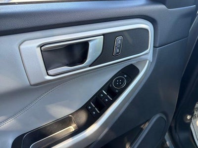 2021 Ford Explorer XLT 4WD