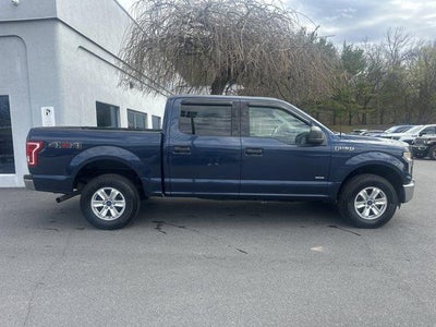 2015 Ford F-150 4WD SuperCrew 5-1/2 Ft Box XLT