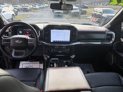 2022 Ford F-150 LARIAT 4WD SuperCrew 5.5' Box