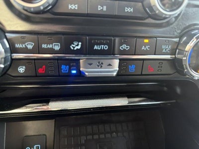 2022 Ford F-150 LARIAT 4WD SuperCrew 5.5' Box