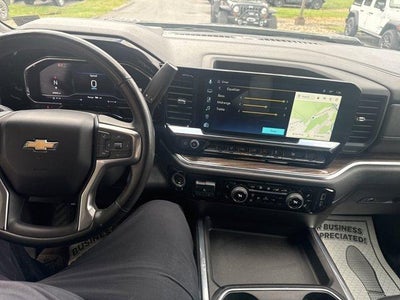 2025 Chevrolet Silverado 3500 HD Crew Cab Long Box 4-Wheel Drive LT