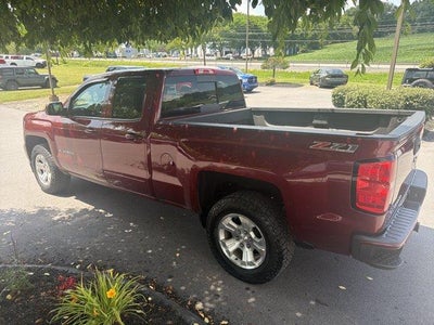 2017 Chevrolet Silverado 1500 Double Cab Standard Box 4-Wheel Drive LT Z71