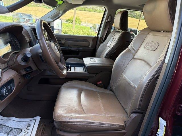 2024 RAM 3500 Longhorn 4x4 Crew Cab 8' Box