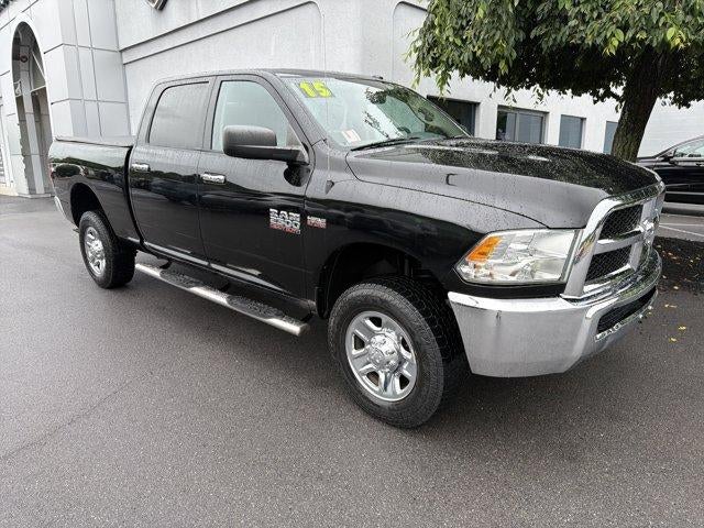 2015 RAM 2500 4WD Crew Cab 6.4 Ft Box SLT