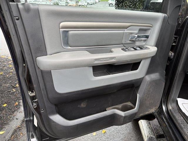 2015 RAM 2500 4WD Crew Cab 6.4 Ft Box SLT