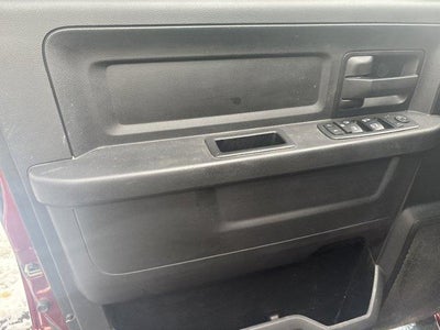 2018 RAM 2500 Tradesman 4x4 Crew Cab 6'4" Box