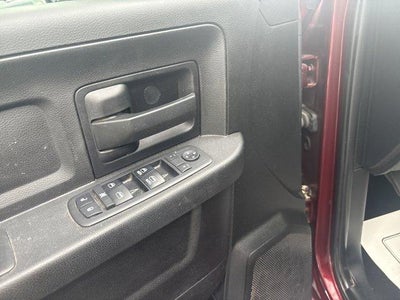 2018 RAM 2500 Tradesman 4x4 Crew Cab 6'4" Box