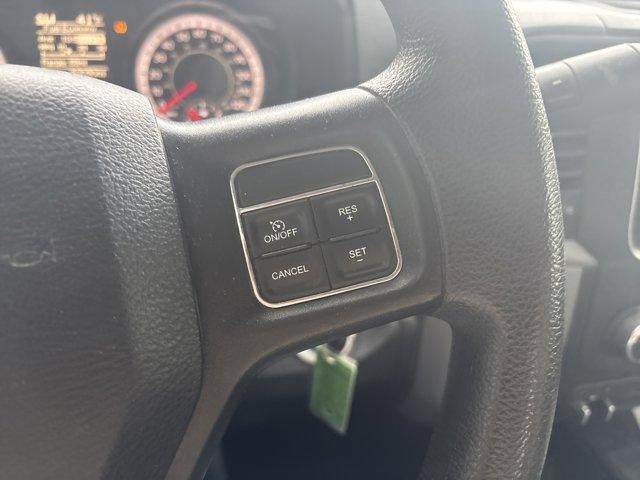 2018 RAM 2500 Tradesman 4x4 Crew Cab 6'4" Box