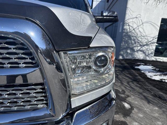 2017 RAM 2500 Laramie 4x4 Crew Cab 6'4" Box