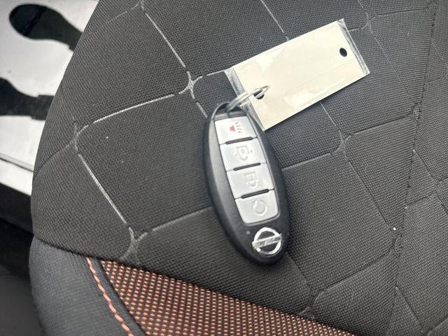 2018 Nissan Kicks SR FWD