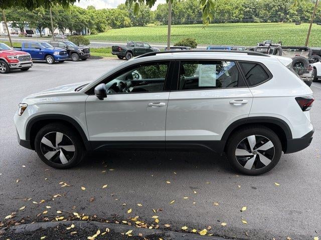 2025 Volkswagen Taos S 4MOTION