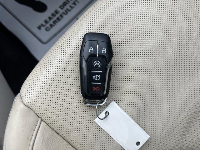 2016 Lincoln MKC AWD 4dr Reserve