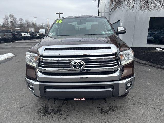 2016 Toyota Tundra 4WD Truck 4WD CrewMax Short Bed 5.7L 1794 (Natl)