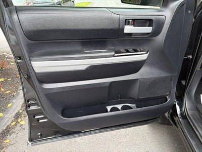 2019 Toyota Tundra 4WD 4WD SR5 Double Cab 6.5' Bed 5.7L (Natl)