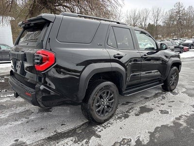 2025 Toyota 4Runner SR5 4WD (GS)