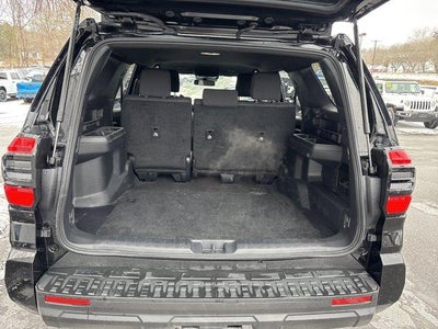 2025 Toyota 4Runner SR5 4WD (GS)