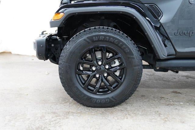 2023 Jeep Wrangler Freedom 4 Door 4x4 *Ltd Avail*
