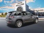 2023 Jeep Grand Cherokee Laredo X 4x4