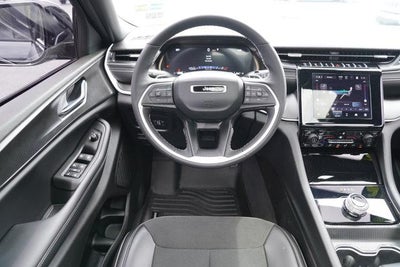 2025 Jeep Grand Cherokee Altitude X 4x4
