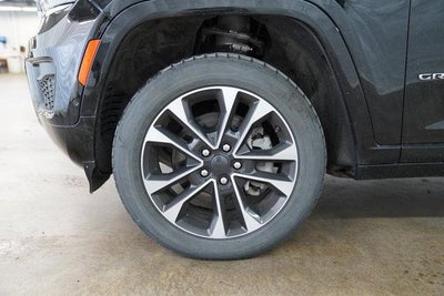 2022 Jeep Grand Cherokee Overland 4x4