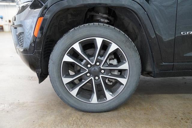 2022 Jeep Grand Cherokee Overland 4x4