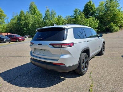 2023 Jeep Grand Cherokee L Altitude X 4x4