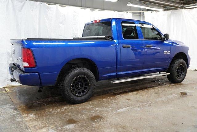 2017 RAM 1500 Express 4x4 Quad Cab 6'4" Box