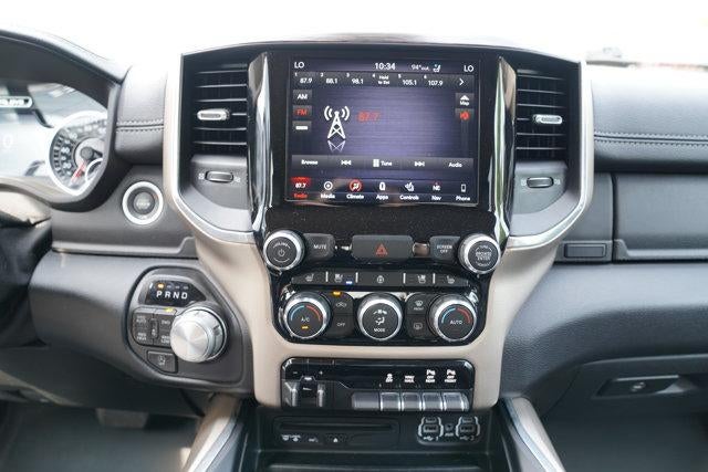 2019 RAM 1500 Laramie 4x4 Crew Cab 5'7" Box