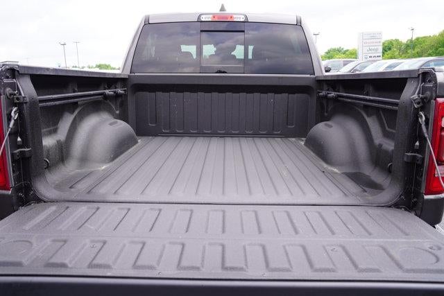 2023 RAM 1500 Laramie 4x4 Crew Cab 5'7" Box
