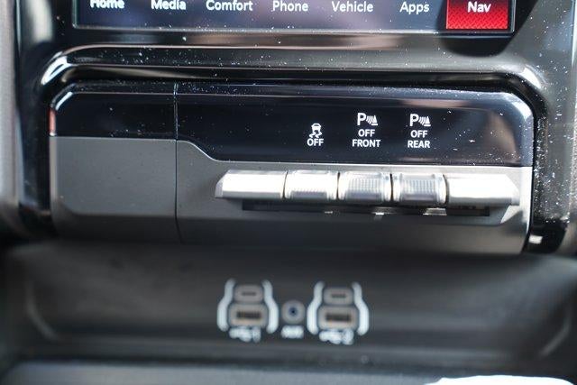 2026 RAM 1500 Rebel 4x4 Crew Cab 5'7" Box