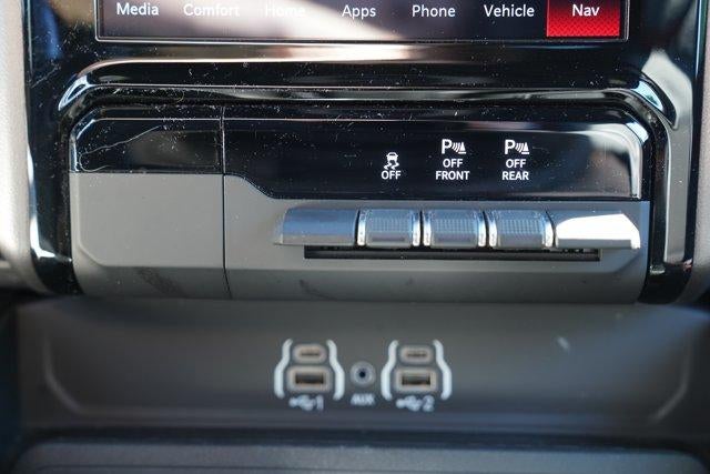 2026 RAM 1500 Rebel 4x4 Crew Cab 5'7" Box