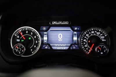 2022 RAM 1500 Big Horn 4x4 Crew Cab 6'4" Box