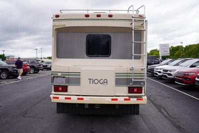 1988 Ford E-350 Base