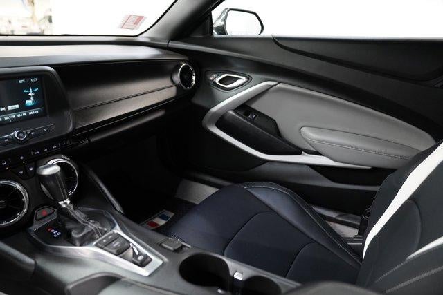 2018 Chevrolet Camaro 2dr Convertible 1LT