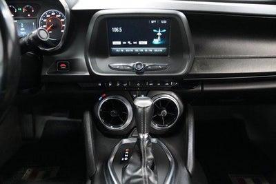 2018 Chevrolet Camaro 2dr Convertible 1LT